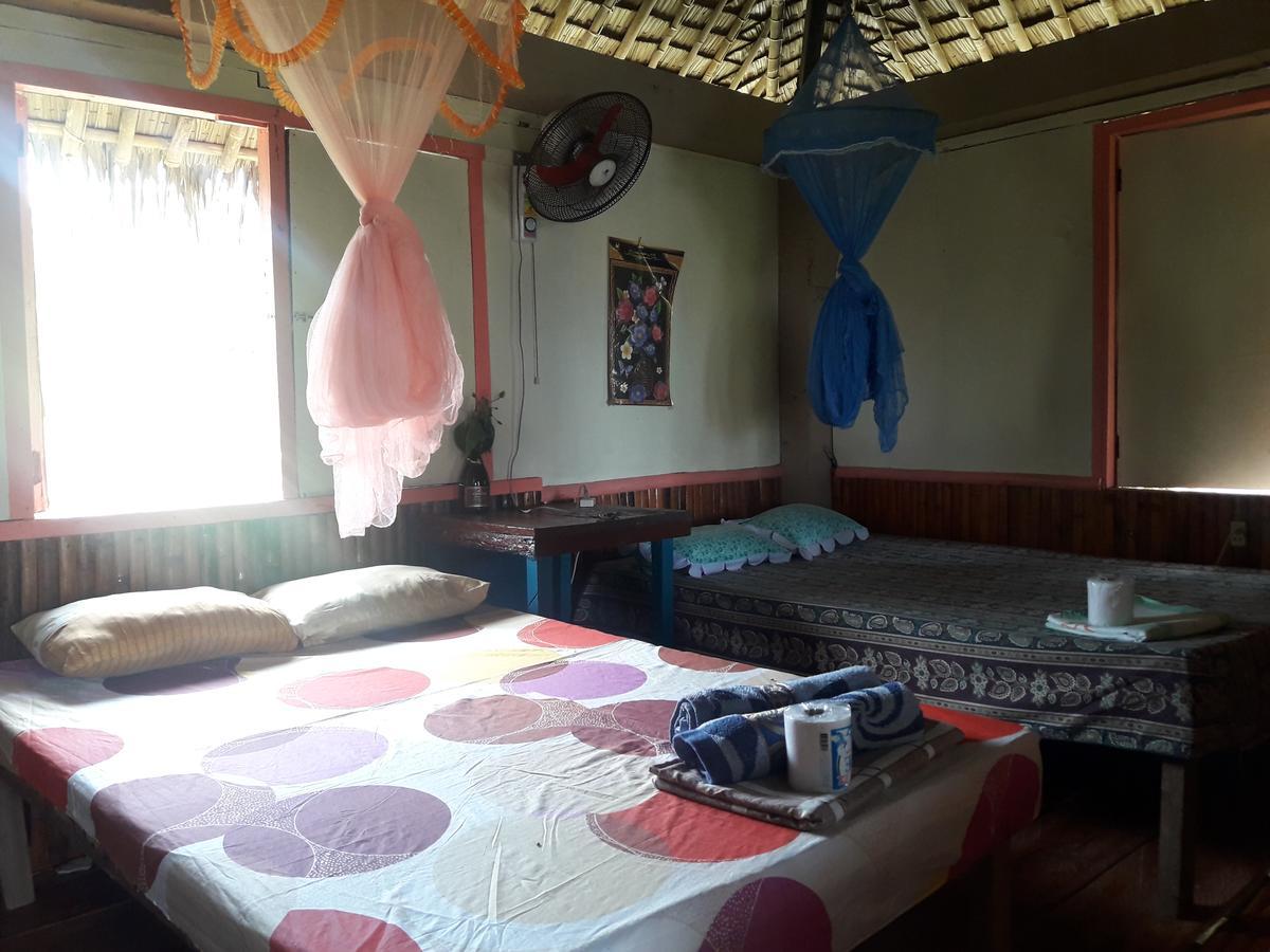Majestic Puraran Beach Resort Baras  Exterior photo